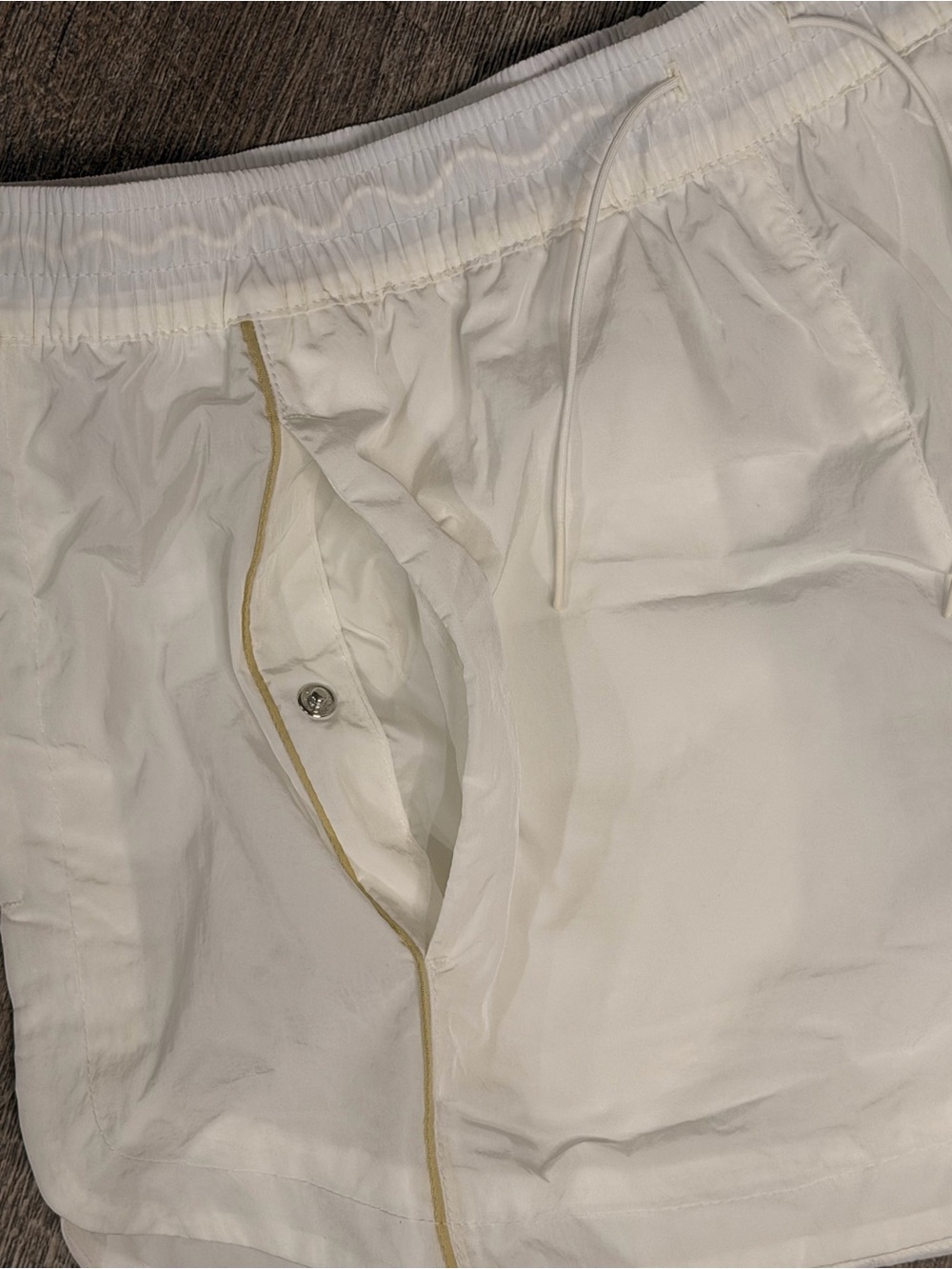 Nike Windrunner Women’s White Athletic Shorts with Black Swoosh Large NWT - Picture 6 of 15